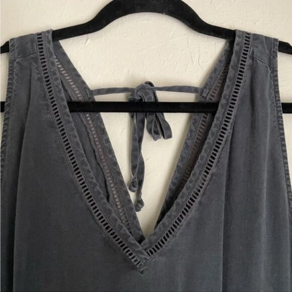 Cloth & Stone Khaki sleeveless V-Neck Straight Leg Tie Waist Jumpsuit Size PMed. - Picture 2 of 9